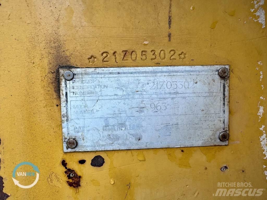 CAT 963 Верижен товарач
