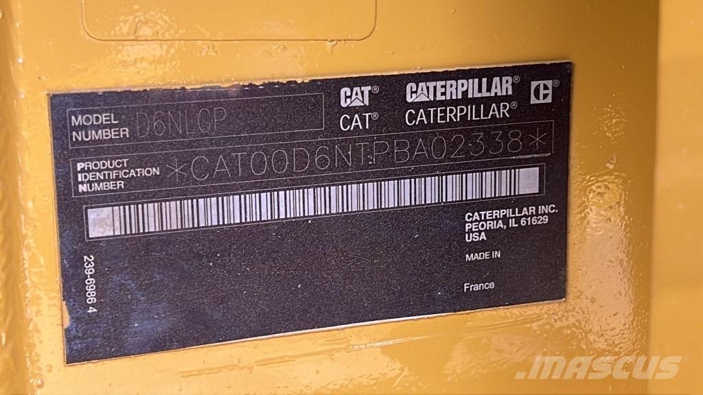 CAT D 6 N LGP Верижни булдозери
