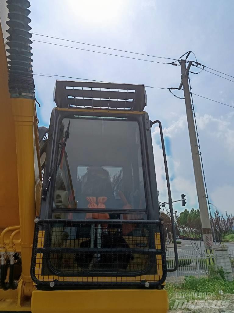 Komatsu PC 200 Верижен екскаватор