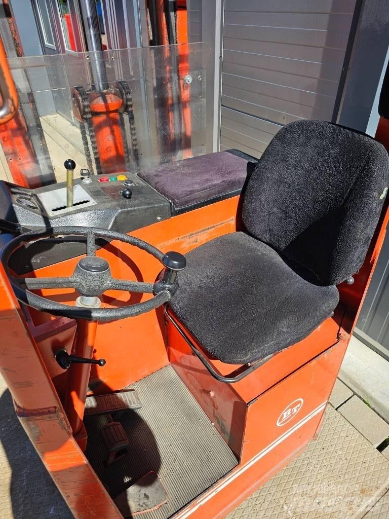 BT RSS 1350 Самоходни товарачи