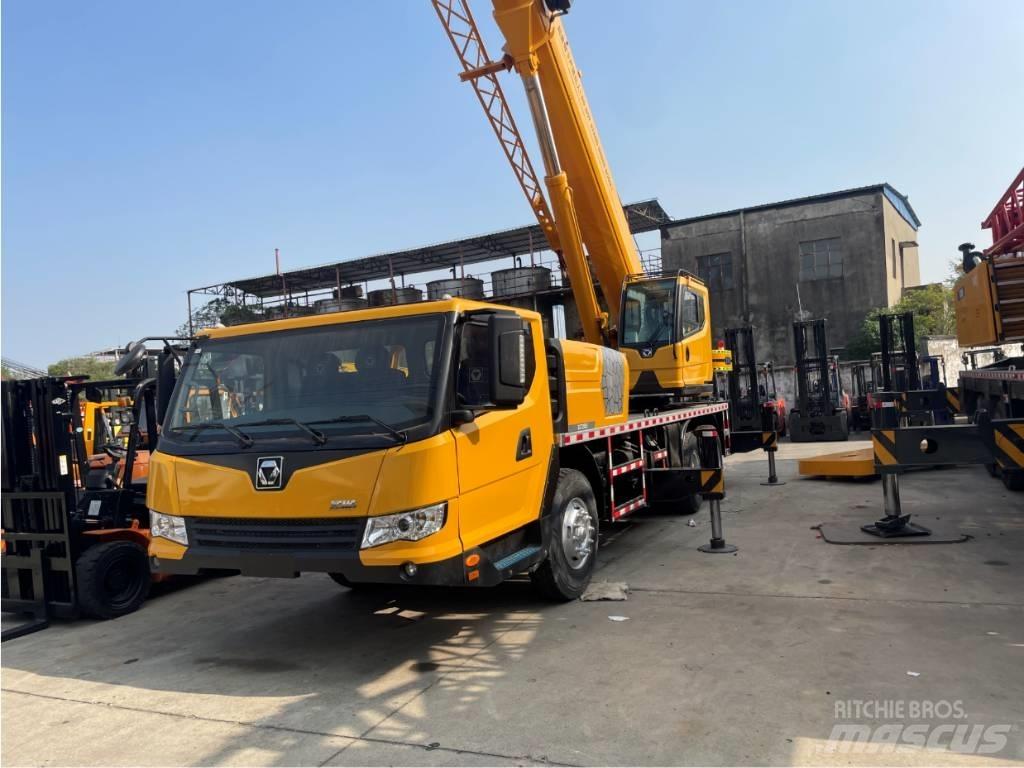 XCMG XCT25 Ton Всъдеходни кранове
