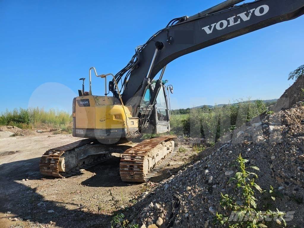 Volvo ECR 235 D Верижен екскаватор