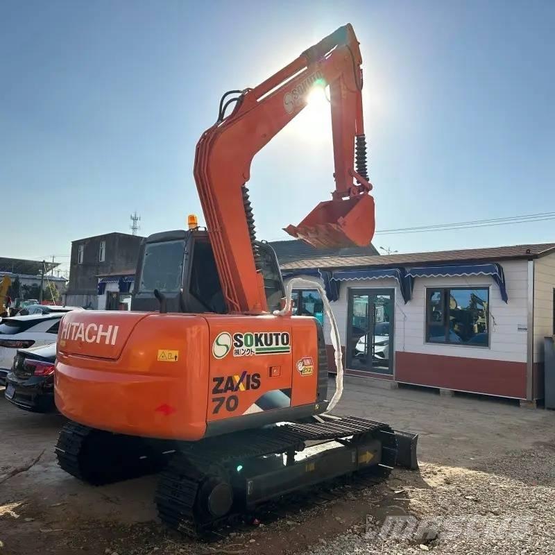 Hitachi ZX 70 Средни екскаватори 7т - 12т
