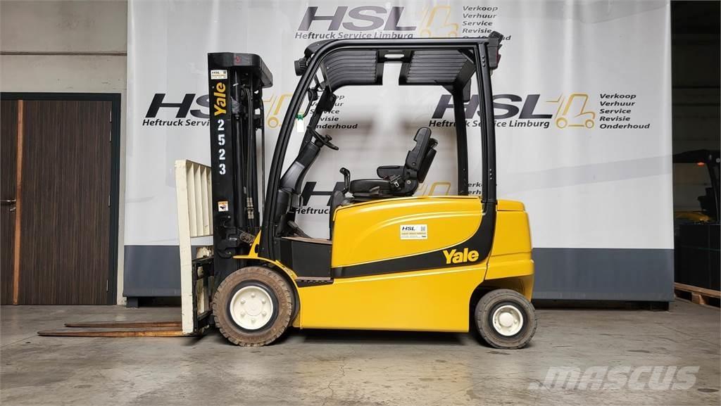 Yale ERP30VL 2016 Електрически вилични кари-повдигачи