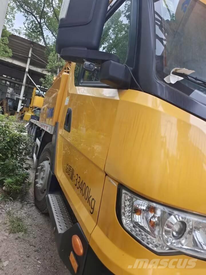 XCMG QY 50 Всъдеходни кранове