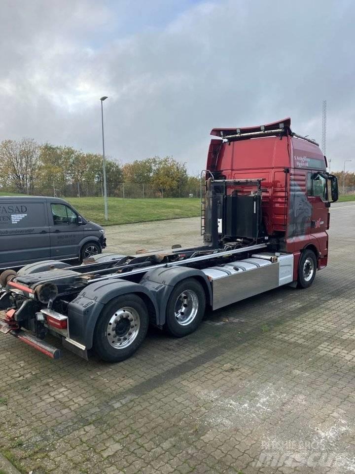 MAN TGX 26.510 Камиони с кран с кука