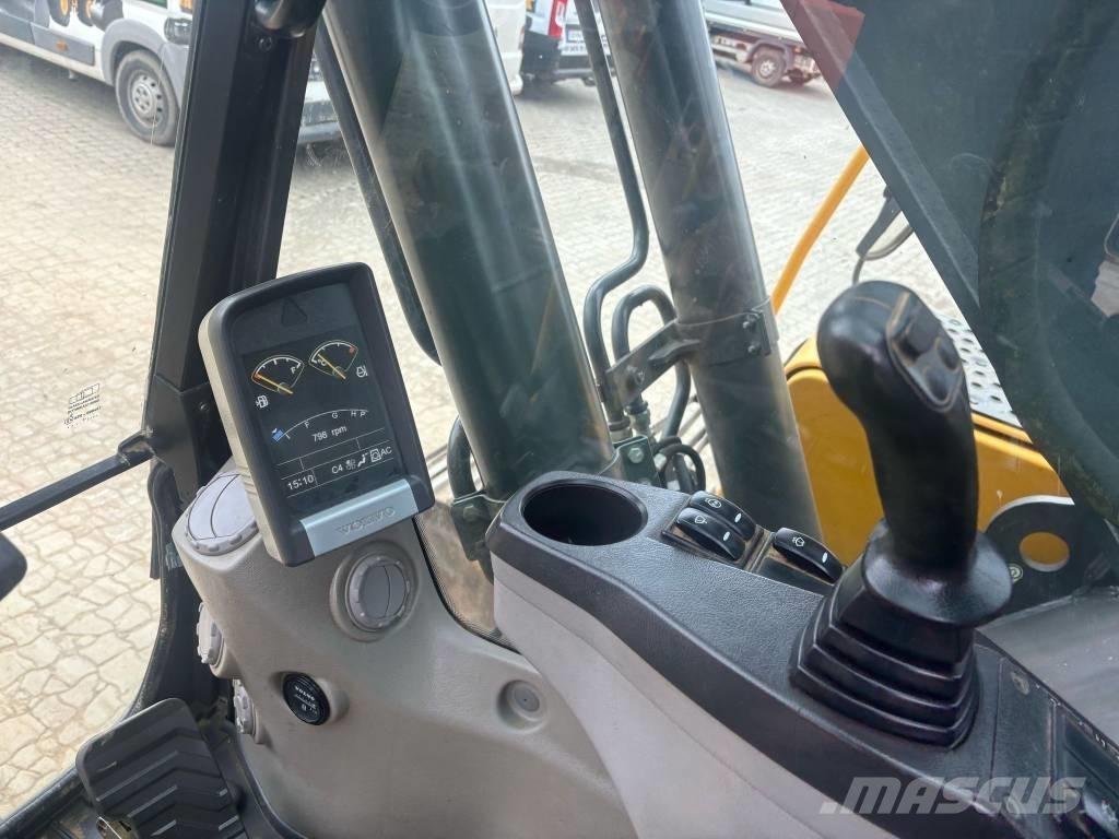 Volvo EC 220 D Верижен екскаватор
