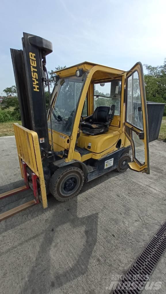 Hyster H 2.5 XT Камиони с АГУ