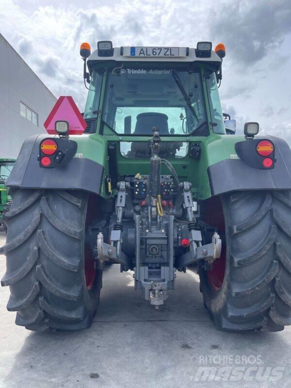Fendt 820 Vario TMS Трактори
