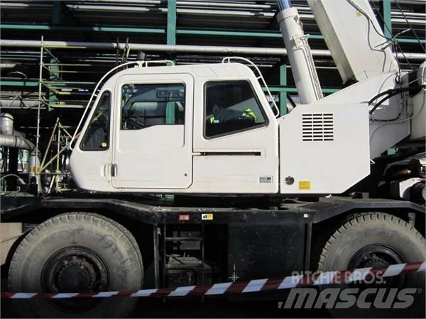 TADANO GR300EX Всъдеходни кранове