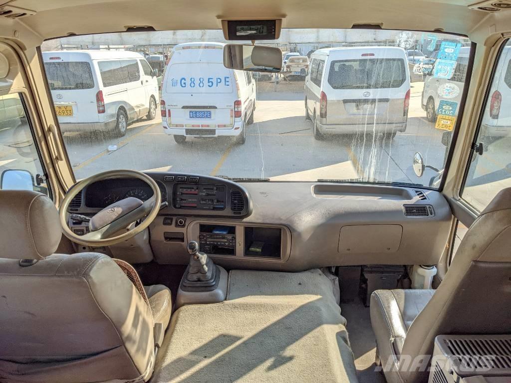 Toyota Coaster Bus Мини бусове