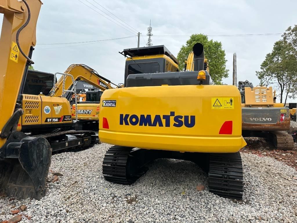 Komatsu PC 130 Средни екскаватори 7т - 12т