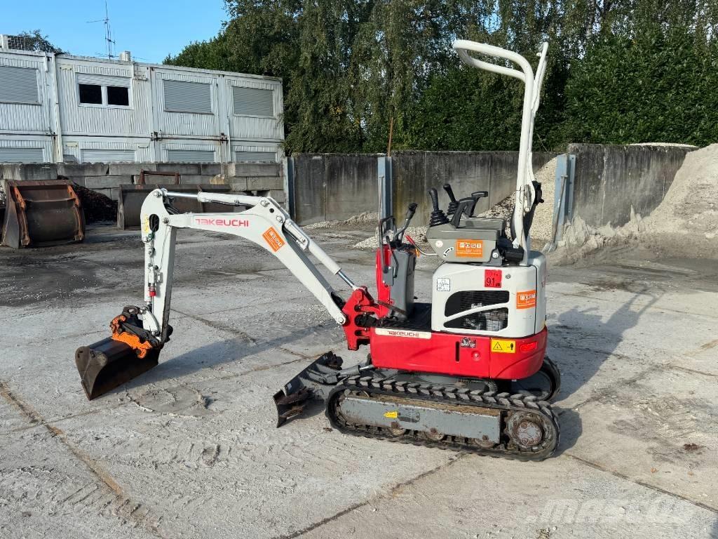 Takeuchi TB 210 R Мини екскаватори < 7 т