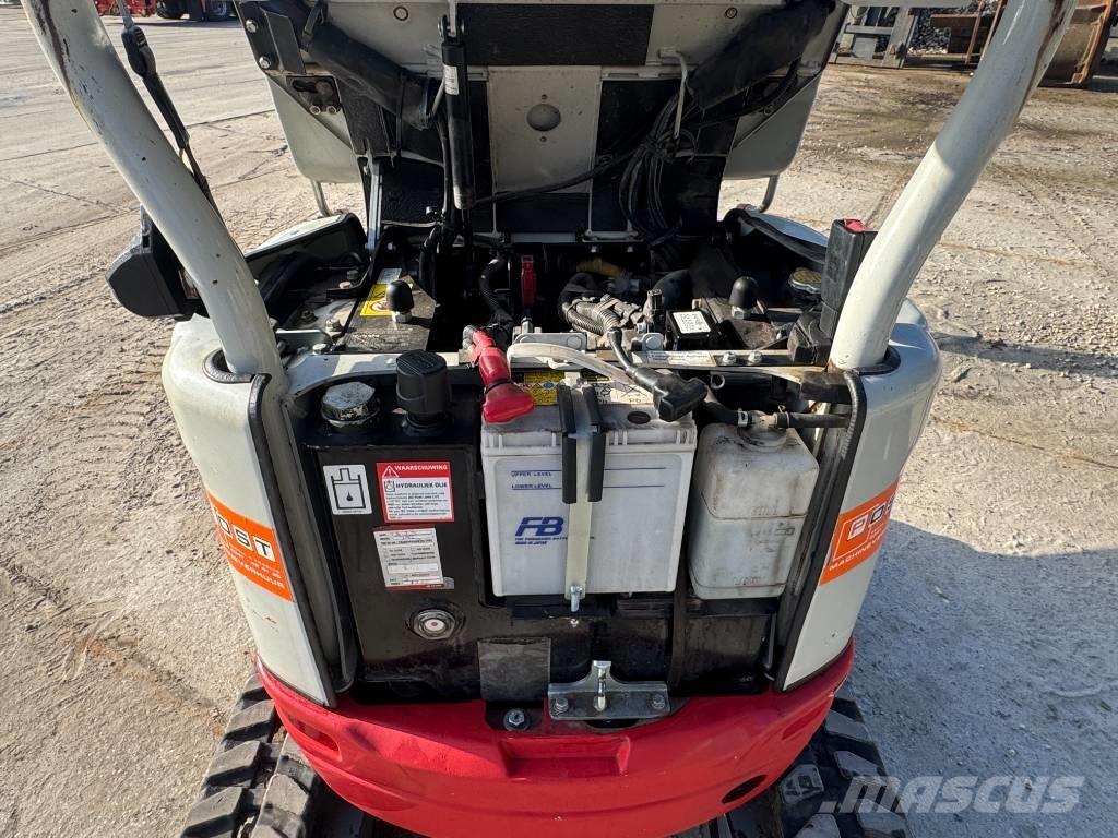 Takeuchi TB 210 R Мини екскаватори < 7 т