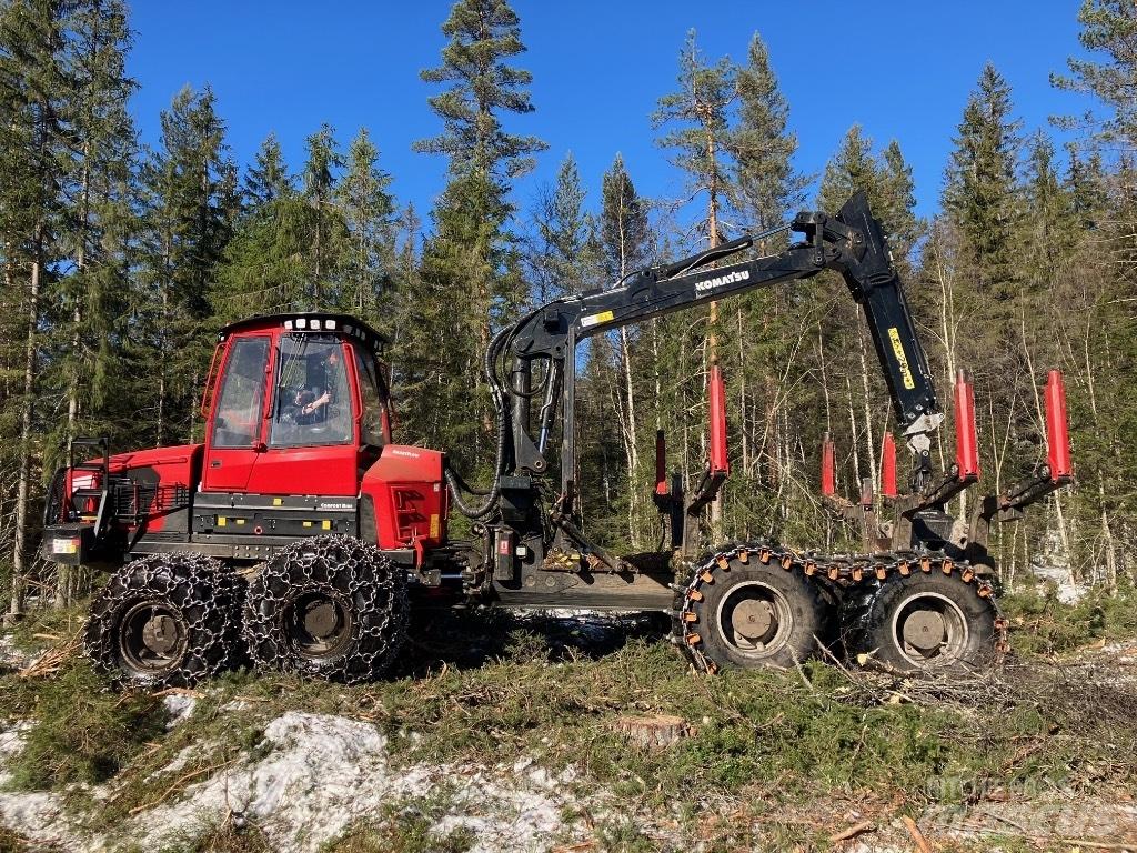 Komatsu 895 Форуардери