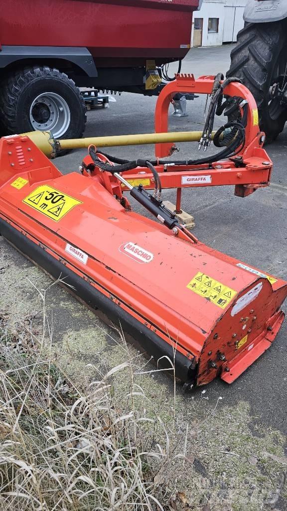 Maschio Giraffa 210 Стъблорезачки
