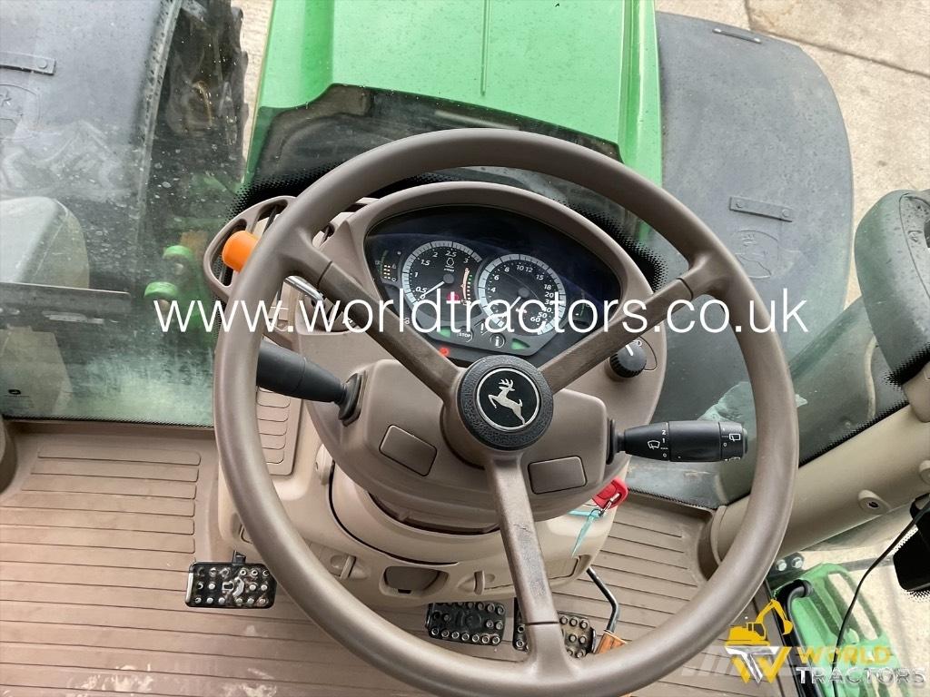 John Deere 6215 R Трактори