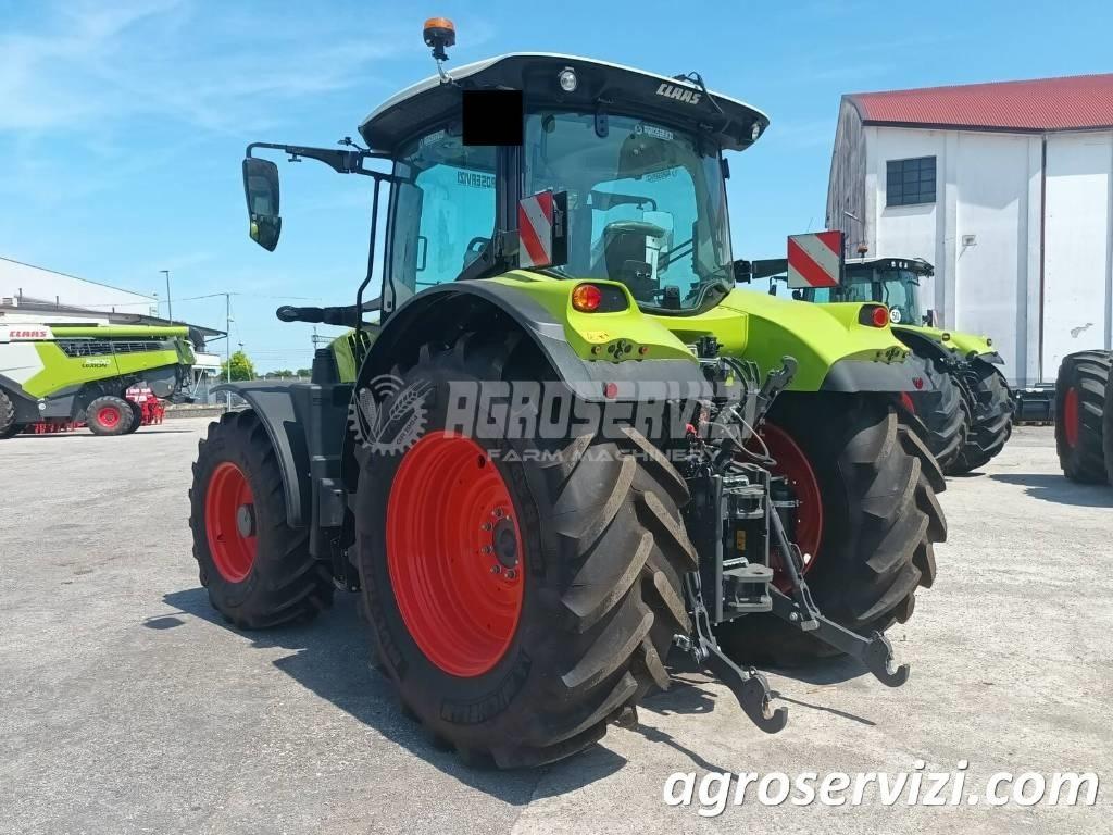 CLAAS Arion 550 Трактори