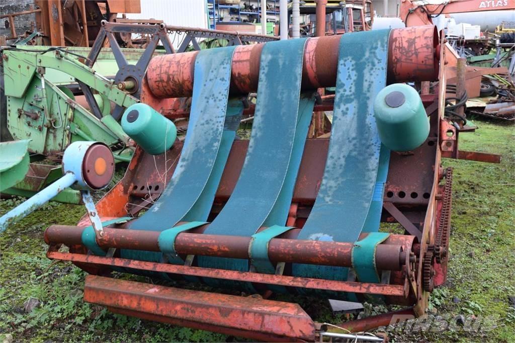 Kverneland UN7558 Машини за опаковане