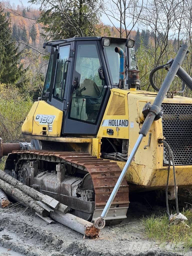 New Holland D 180 Двигатели