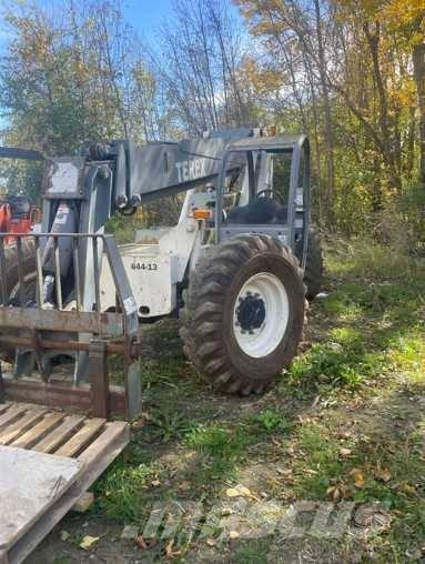 Terex TH 844 C Телескопични повдигачи
