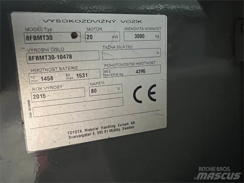 Toyota 8FBMT30 Електрически вилични кари-повдигачи