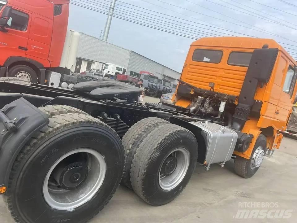 Shacman F3000 6X4 Влекачи