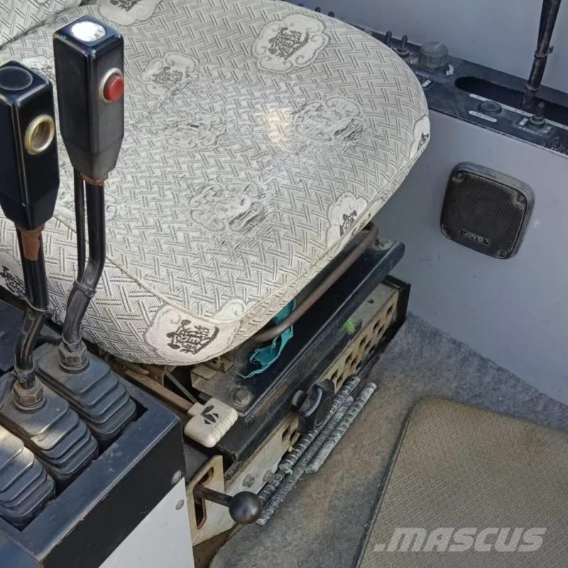 Hitachi SCX2500 Верижни кранове
