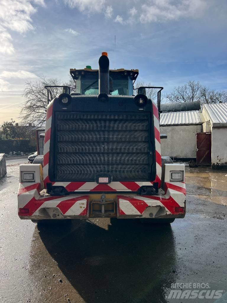 CAT 950 M Колесни товарачи