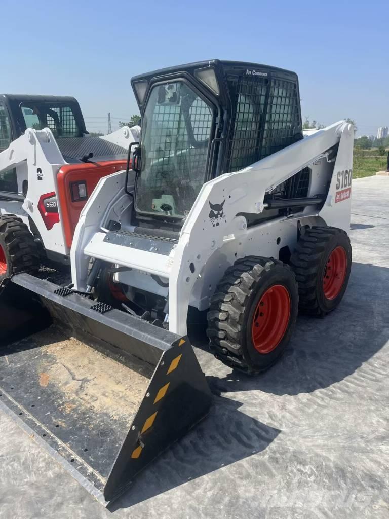 Bobcat S 160 Мини товарачи
