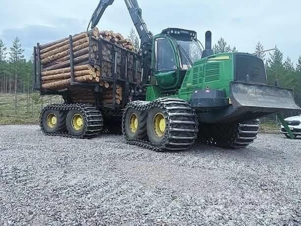 John Deere 1910 Форуардери