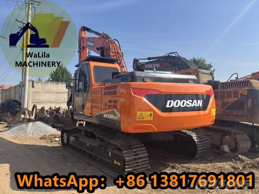 Doosan DX 225 LCA Верижен екскаватор