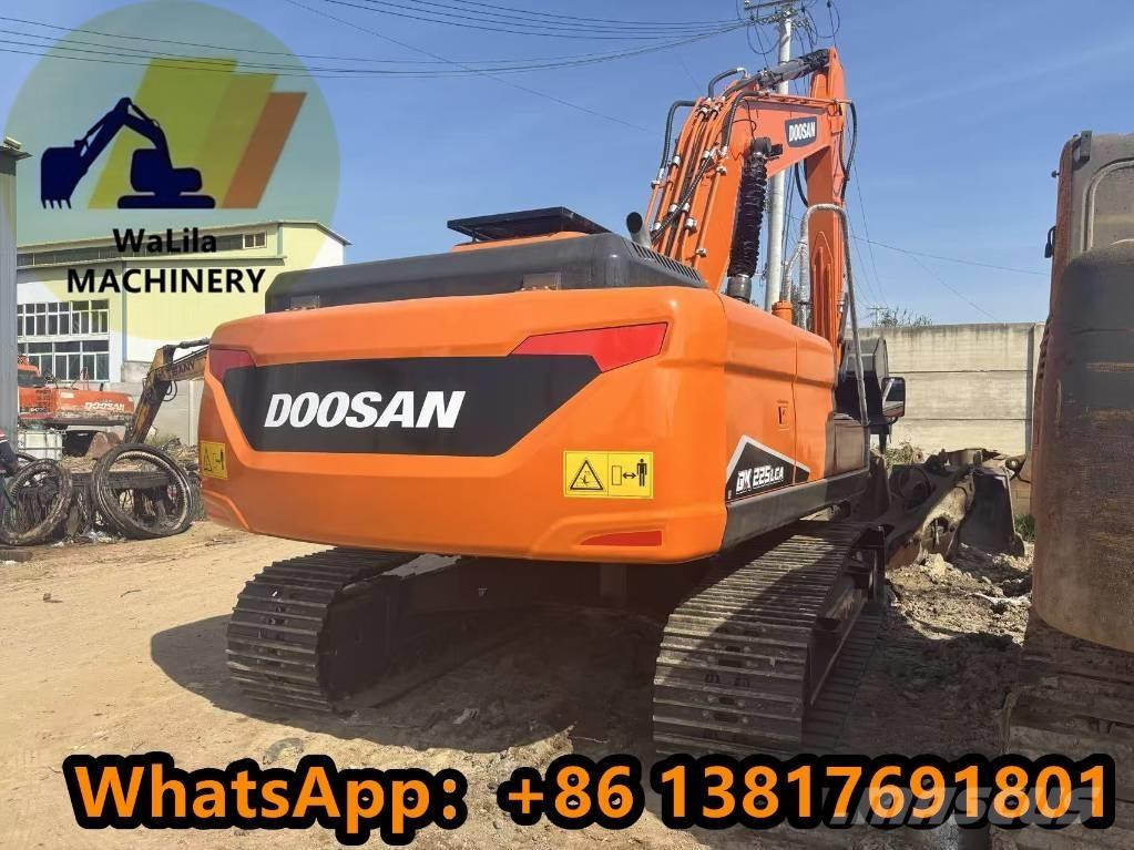 Doosan DX 225 LCA Верижен екскаватор