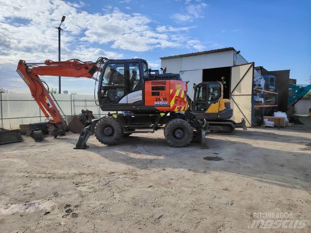 Hitachi ZX 145 Колесни екскаватори