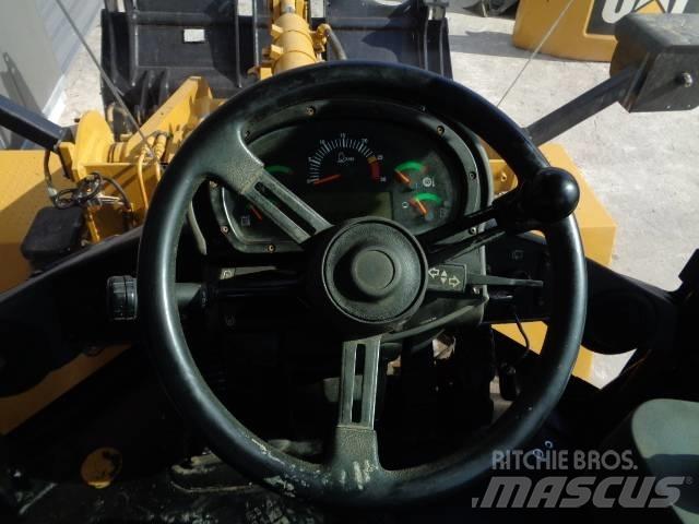 CAT 938 H Колесни товарачи
