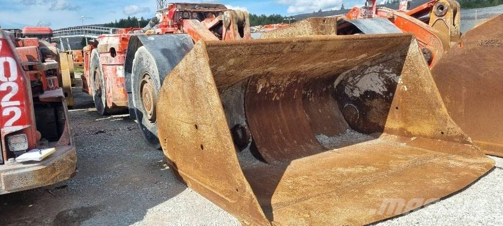 Sandvik LH 410 Подземни товарачи
