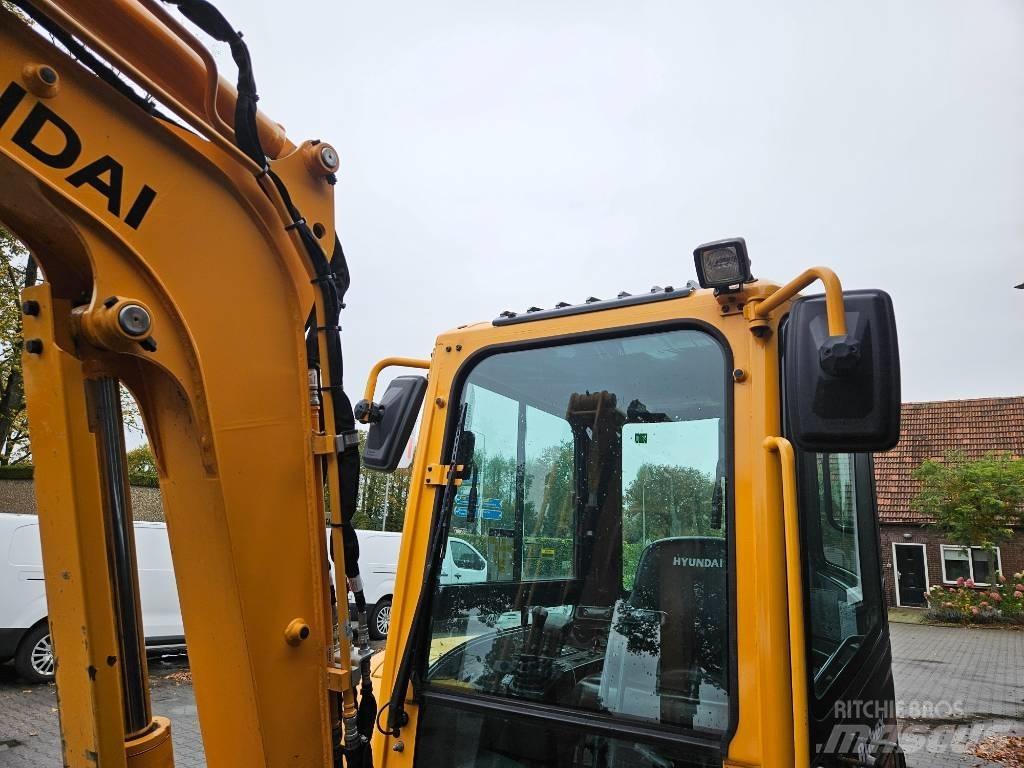 Hyundai Robex 25-9 Мини екскаватори < 7 т
