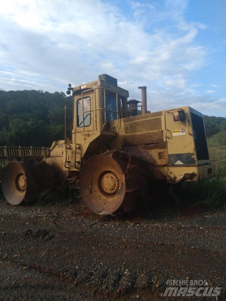 CAT 816B Машини за опаковане на отпадъци