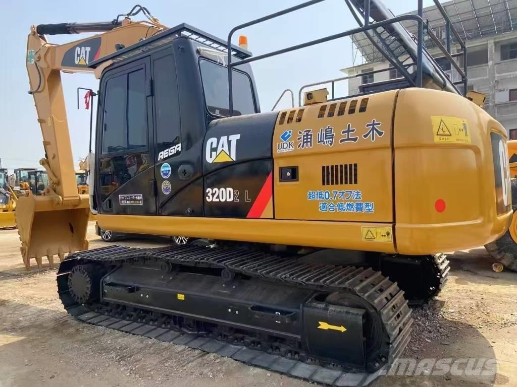 CAT 320D2L Верижен екскаватор