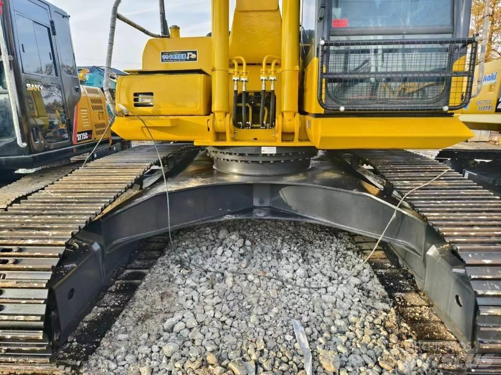 Komatsu PC240-8 Средни екскаватори 7т - 12т