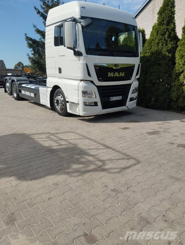 MAN TGX 26.460 Автофургони