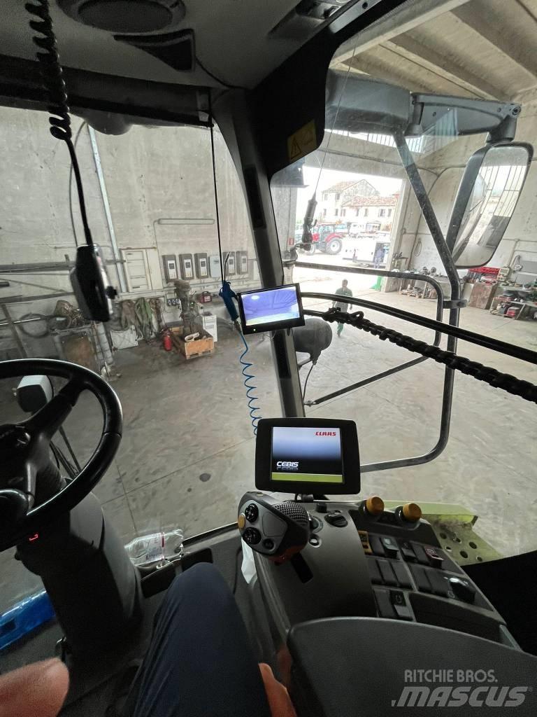 CLAAS Lexion 760 Комбайни