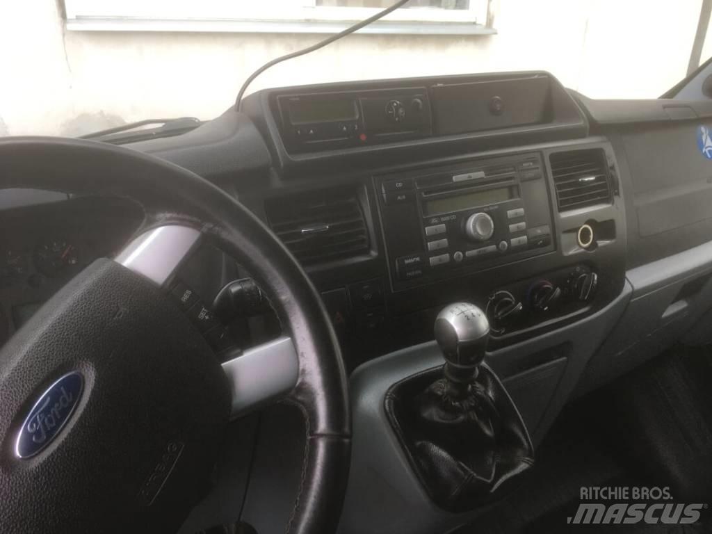 Ford Transit Tourneo Мини бусове