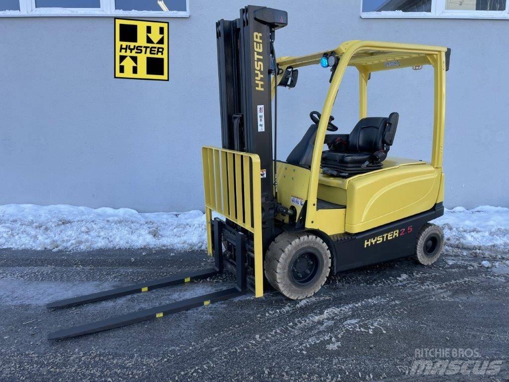 Hyster J2.5XN Електрически вилични кари-повдигачи