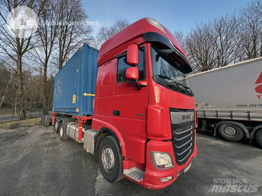 DAF XF 530 Автофургони