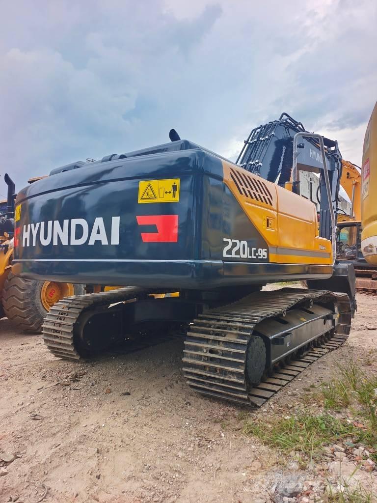 Hyundai 220LC-9S Верижен екскаватор