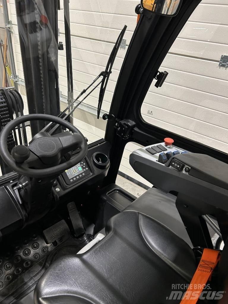 Noblelift FE3D18N Електрически вилични кари-повдигачи