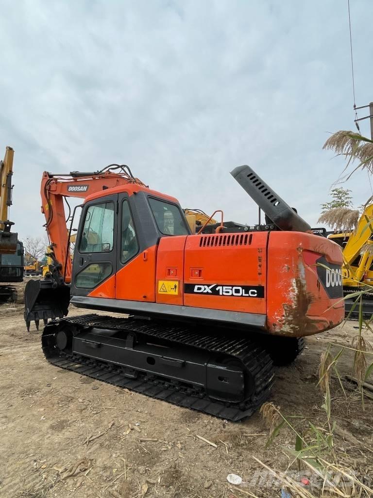 Doosan dx150 Верижен екскаватор
