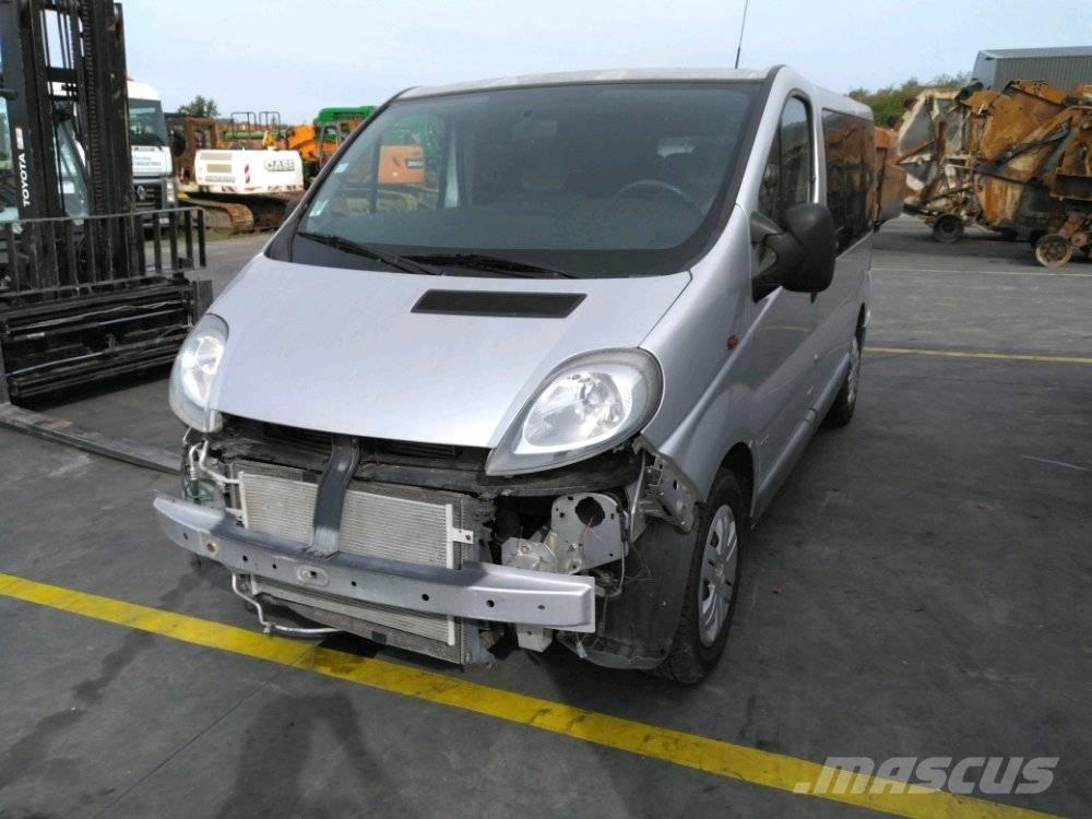 Opel Vivaro 1 Мини бусове