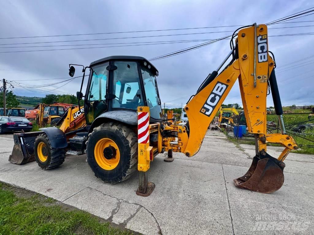 JCB 3 CX ECO Товарач със заден ексватор